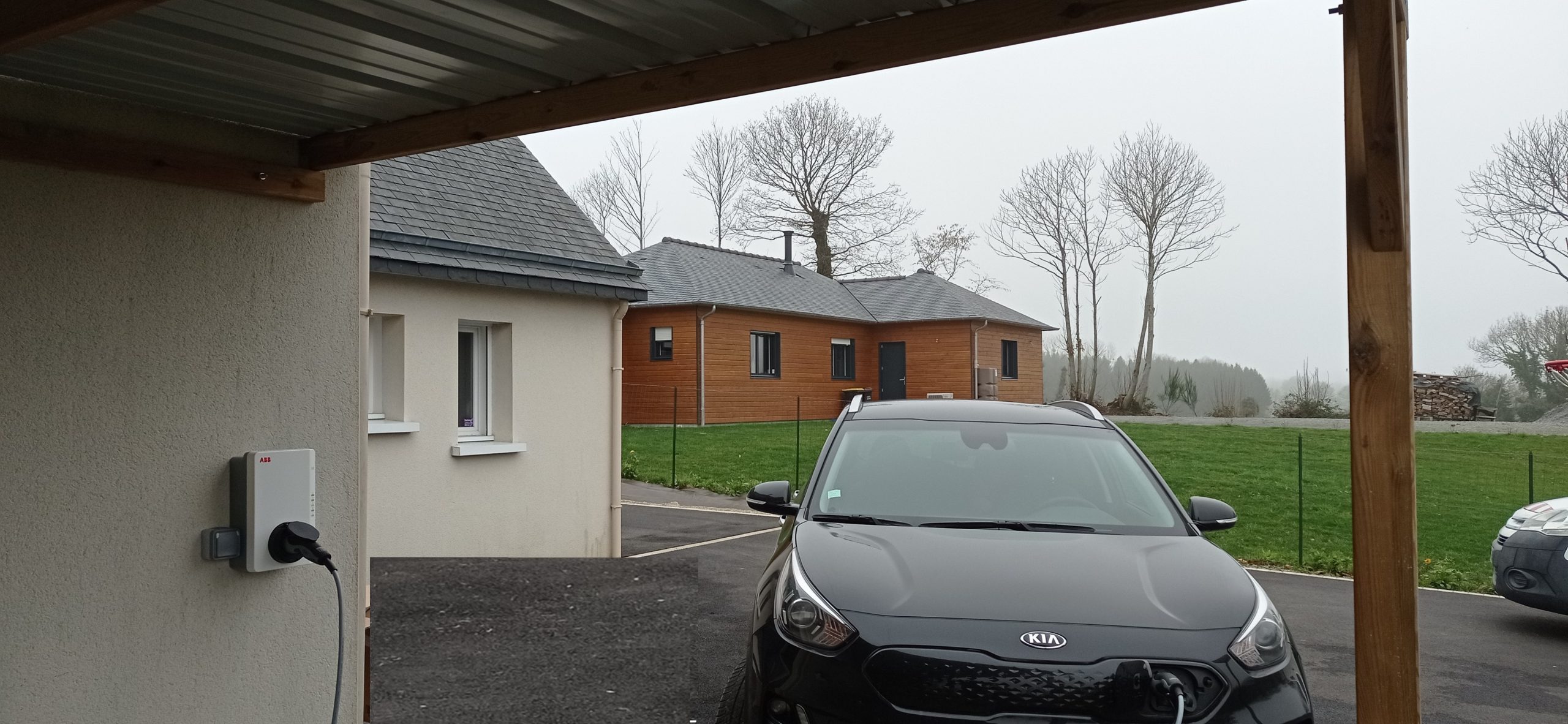 Installation à la maison borne recharge