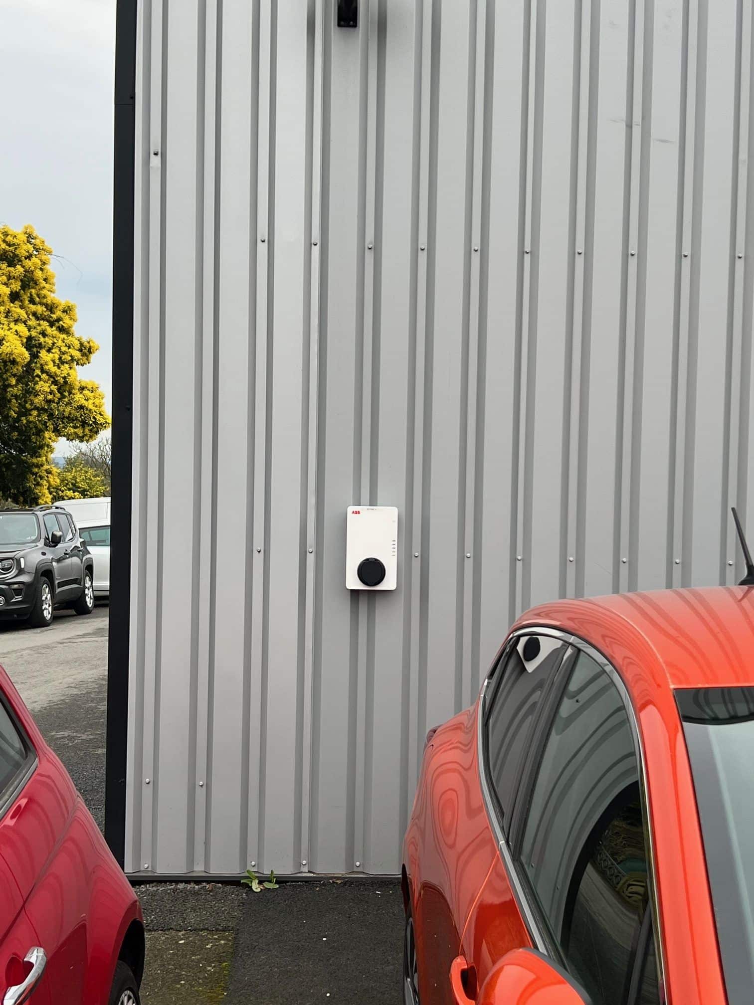 installation borne recharge rennes