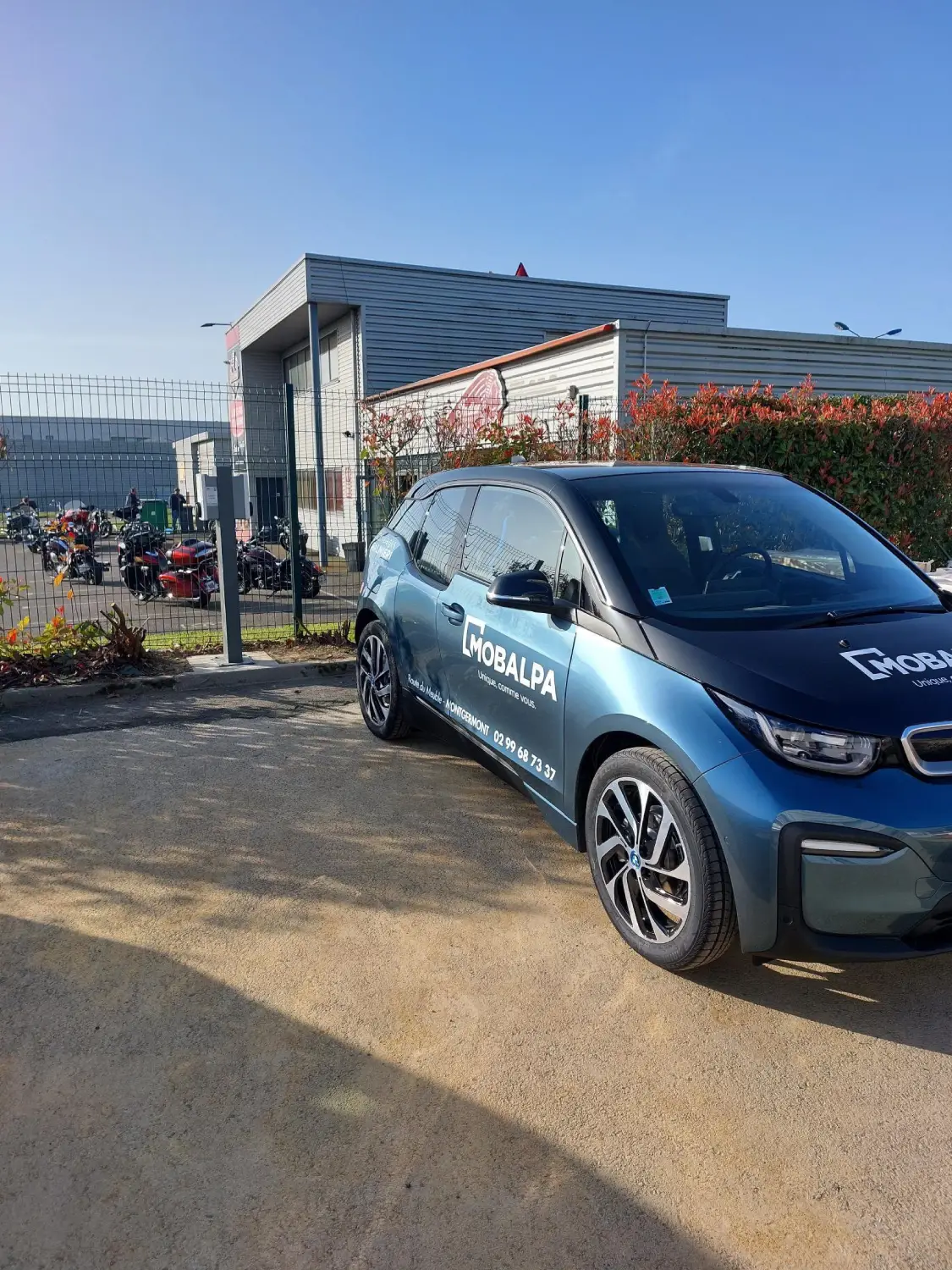 voiture électrique mobalpa borne